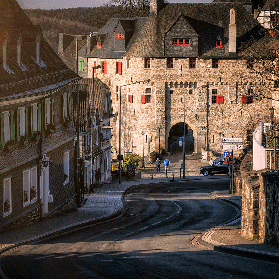Solingen Altstadt Burg Torbogen